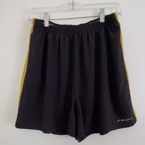 Brooks Black Shorts - L
